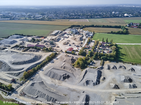 11.10.2021 - Gronsdorf mit Kieswerk undRiemer See