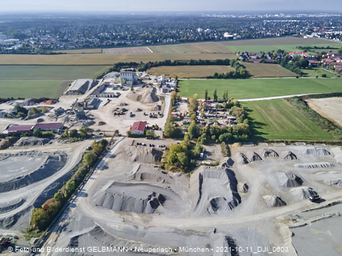 11.10.2021 - Gronsdorf mit Kieswerk undRiemer See
