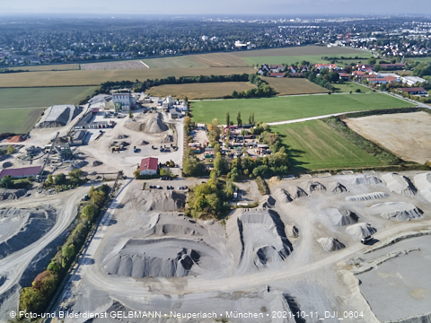 11.10.2021 - Gronsdorf mit Kieswerk undRiemer See