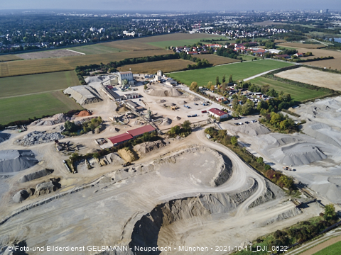 11.10.2021 - Gronsdorf mit Kieswerk undRiemer See