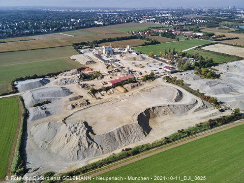 11.10.2021 - Gronsdorf mit Kieswerk undRiemer See