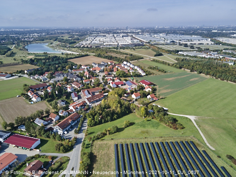 11.10.2021 - Gronsdorf mit Kieswerk undRiemer See