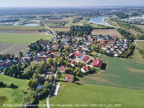 11.10.2021 - Gronsdorf mit Kieswerk undRiemer See