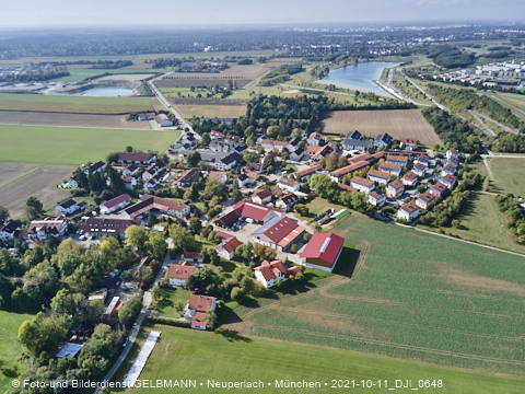 11.10.2021 - Gronsdorf mit Kieswerk undRiemer See