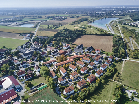 11.10.2021 - Gronsdorf mit Kieswerk undRiemer See