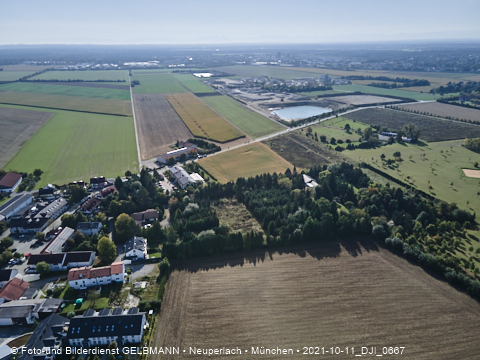 11.10.2021 - Gronsdorf mit Kieswerk undRiemer See