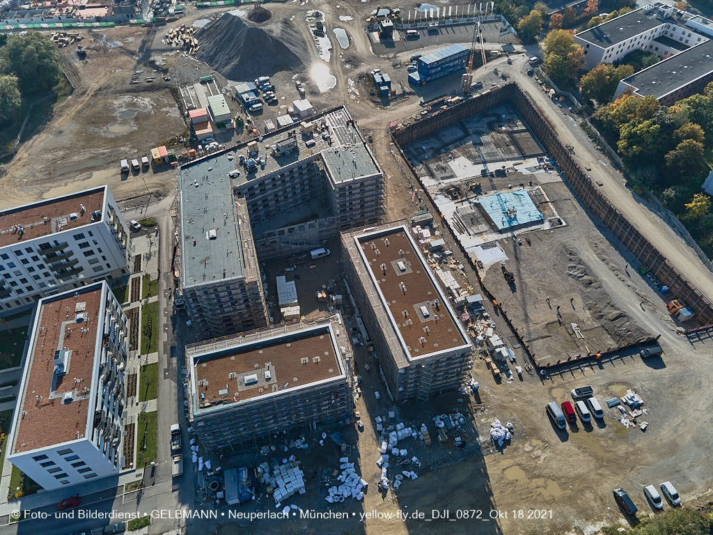 18.10.2021 - Baustelle „Das Duett” und „Townhouses”