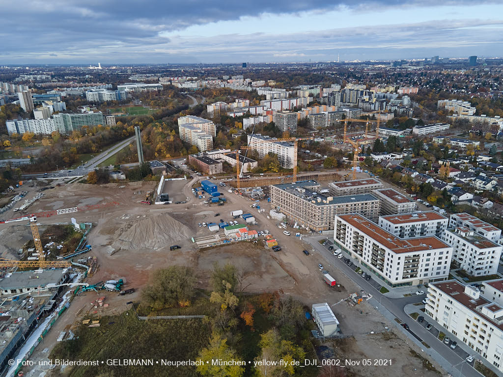 05.11.2021 - Baustelle Alexisquartier „Das Duett” in Neuperlach