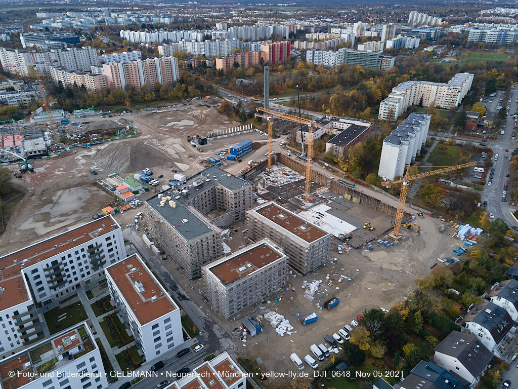 05.11.2021 - Baustelle Alexisquartier „Das Duett” in Neuperlach