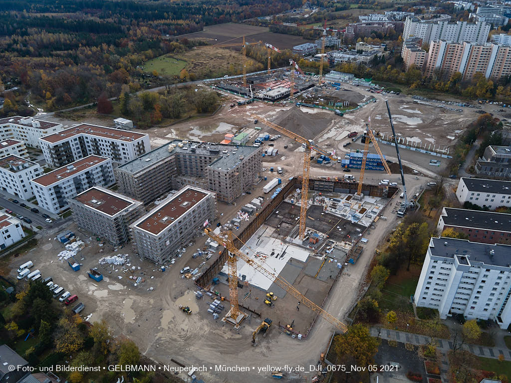 05.11.2021 - Baustelle Alexisquartier „Das Duett” in Neuperlach