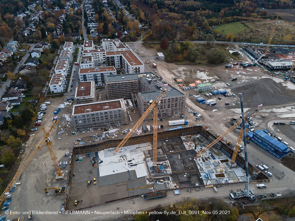 05.11.2021 - Baustelle Alexisquartier „Das Duett” in Neuperlach