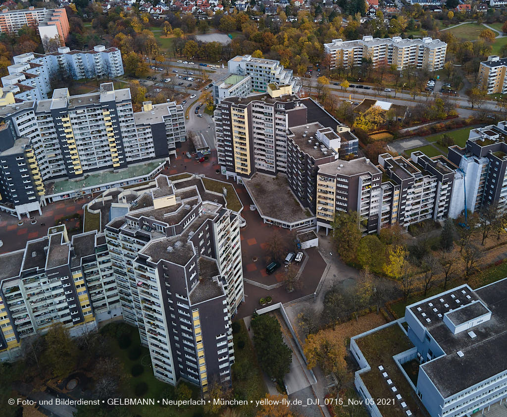 05.11.2021 - Marx-Zentrum und Wohnanalge Karl-Marx-Ring 52-62