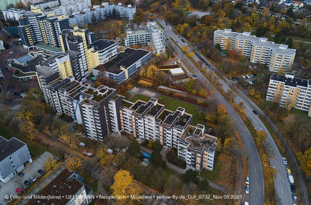 05.11.2021 - Marx-Zentrum und Wohnanalge Karl-Marx-Ring 52-62