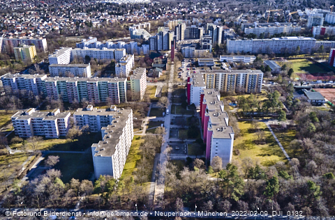 09.02.2022 - Marx-Zentrum, Studentenwohnheim und Wohnanlage Karl-Marx-Ring 52-62 und KMR 53-57c