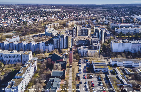 09.02.2022 - Marx-Zentrum, Studentenwohnheim und Wohnanlage Karl-Marx-Ring 52-62 und KMR 53-57c