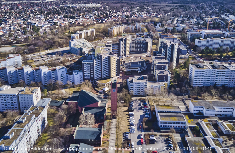 09.02.2022 - Marx-Zentrum, Studentenwohnheim und Wohnanlage Karl-Marx-Ring 52-62 und KMR 53-57c