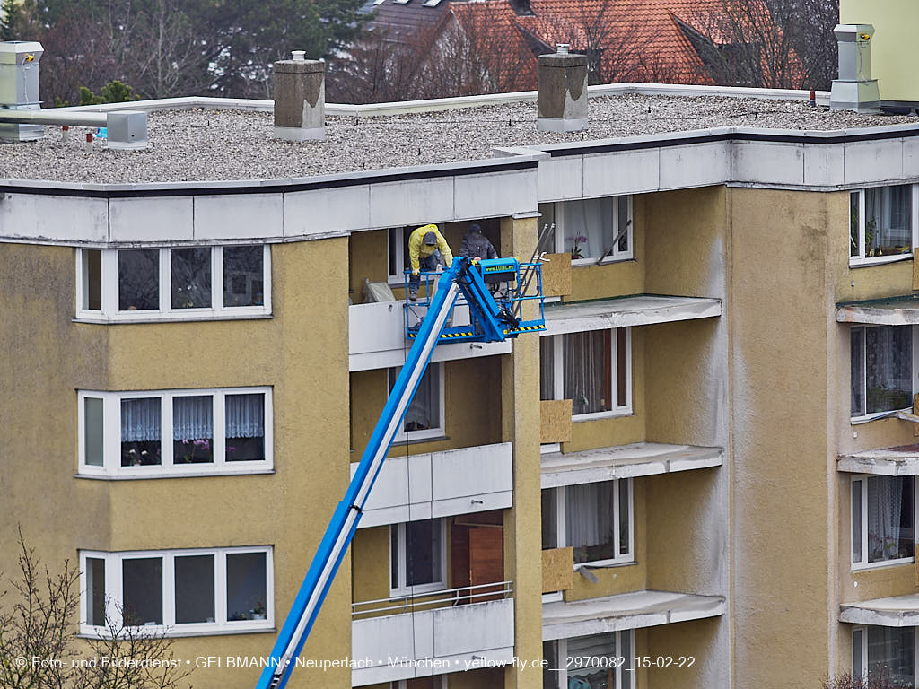 15.02.2022 - Kreissäge an der Großsanierung am Karl-Marx-Ring