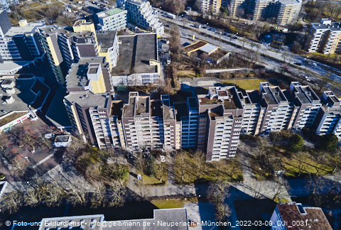 09.03.2022 - Marx-Zentrum, Studentenwohnheim und Wohnanlage Karl-Marx-Ring 52-62 und KMR 53-57c