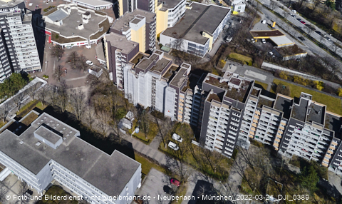 24.03.2022 - Marx-Zentrum, Studentenwohnheim und Wohnanlage Karl-Marx-Ring 52-62 und KMR 53-57c