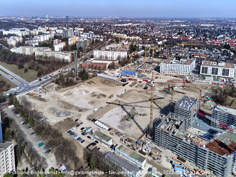 24.03.2022 - Marx-Zentrum, Studentenwohnheim und Wohnanlage Karl-Marx-Ring 52-62 und KMR 53-57c