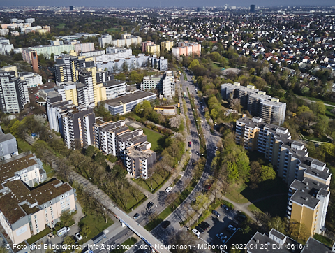 20.04.2024 - Marx-Zentrum, Studentenwohnheim und Wohnanlage Karl-Marx-Ring 52-62 und KMR 53-57c