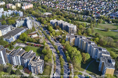 29.04.2022 - Marx-Zentrum, Studentenwohnheim und Wohnanlage Karl-Marx-Ring 52-62 und KMR 53-57c