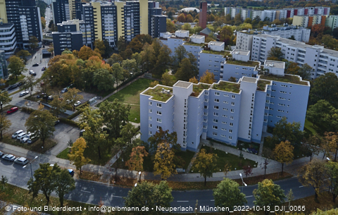 13.10.2022 - Marx-Zentrum, Studentenwohnheim und Wohnanlage Karl-Marx-Ring 52-62 und KMR 53-57c