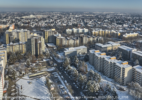 13.12.2022- Marx-Zentrum und Karl-Marx-Ring 52-62 in Neuperlach