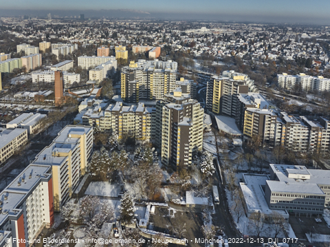 13.12.2022- Marx-Zentrum und Karl-Marx-Ring 52-62 in Neuperlach