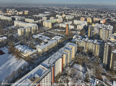 13.12.2022- Marx-Zentrum und Karl-Marx-Ring 52-62 in Neuperlach