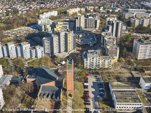 07.02.2023 - Marx-Zentrum und Karl-Marx-Ring 52-62 in Neuperlach