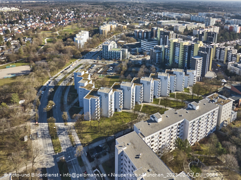 07.02.2023 - Marx-Zentrum und Karl-Marx-Ring 52-62 in Neuperlach