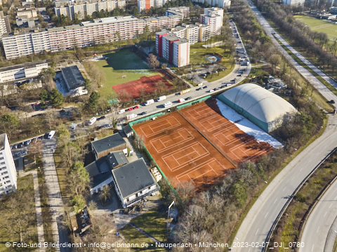 07.02.2023 - Marx-Zentrum und Karl-Marx-Ring 52-62 in Neuperlach