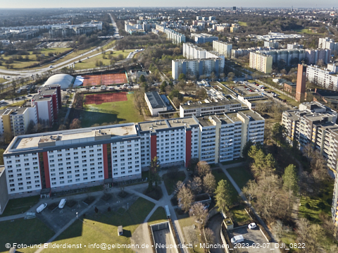 07.02.2023 - Marx-Zentrum und Karl-Marx-Ring 52-62 in Neuperlach