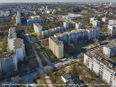 07.02.2023 - Marx-Zentrum und Karl-Marx-Ring 52-62 in Neuperlach