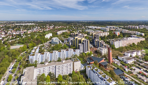 04.05.2023 - Marx-Zentrum, Studentenwohnheim, Wohnanlage Karl-Marx-Ring 52-62, KMR 53-57c Umgebung