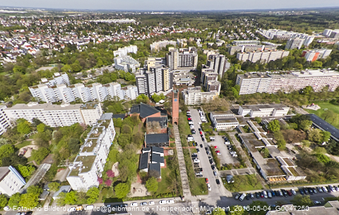 04.05.2023 - Marx-Zentrum, Studentenwohnheim, Wohnanlage Karl-Marx-Ring 52-62, KMR 53-57c Umgebung