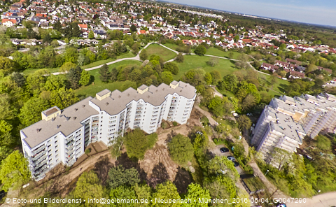 04.05.2023 - Marx-Zentrum, Studentenwohnheim, Wohnanlage Karl-Marx-Ring 52-62, KMR 53-57c Umgebung