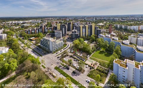 04.05.2023 - Marx-Zentrum, Studentenwohnheim, Wohnanlage Karl-Marx-Ring 52-62, KMR 53-57c Umgebung