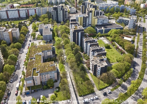 04.05.2023 - Marx-Zentrum, Studentenwohnheim, Wohnanlage Karl-Marx-Ring 52-62, KMR 53-57c Umgebung