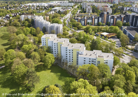 04.05.2023 - Marx-Zentrum, Studentenwohnheim, Wohnanlage Karl-Marx-Ring 52-62, KMR 53-57c Umgebung