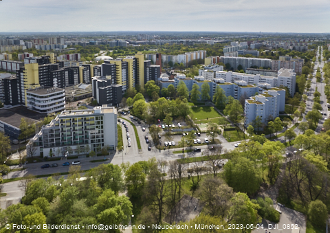 04.05.2023 - Marx-Zentrum, Studentenwohnheim, Wohnanlage Karl-Marx-Ring 52-62, KMR 53-57c Umgebung