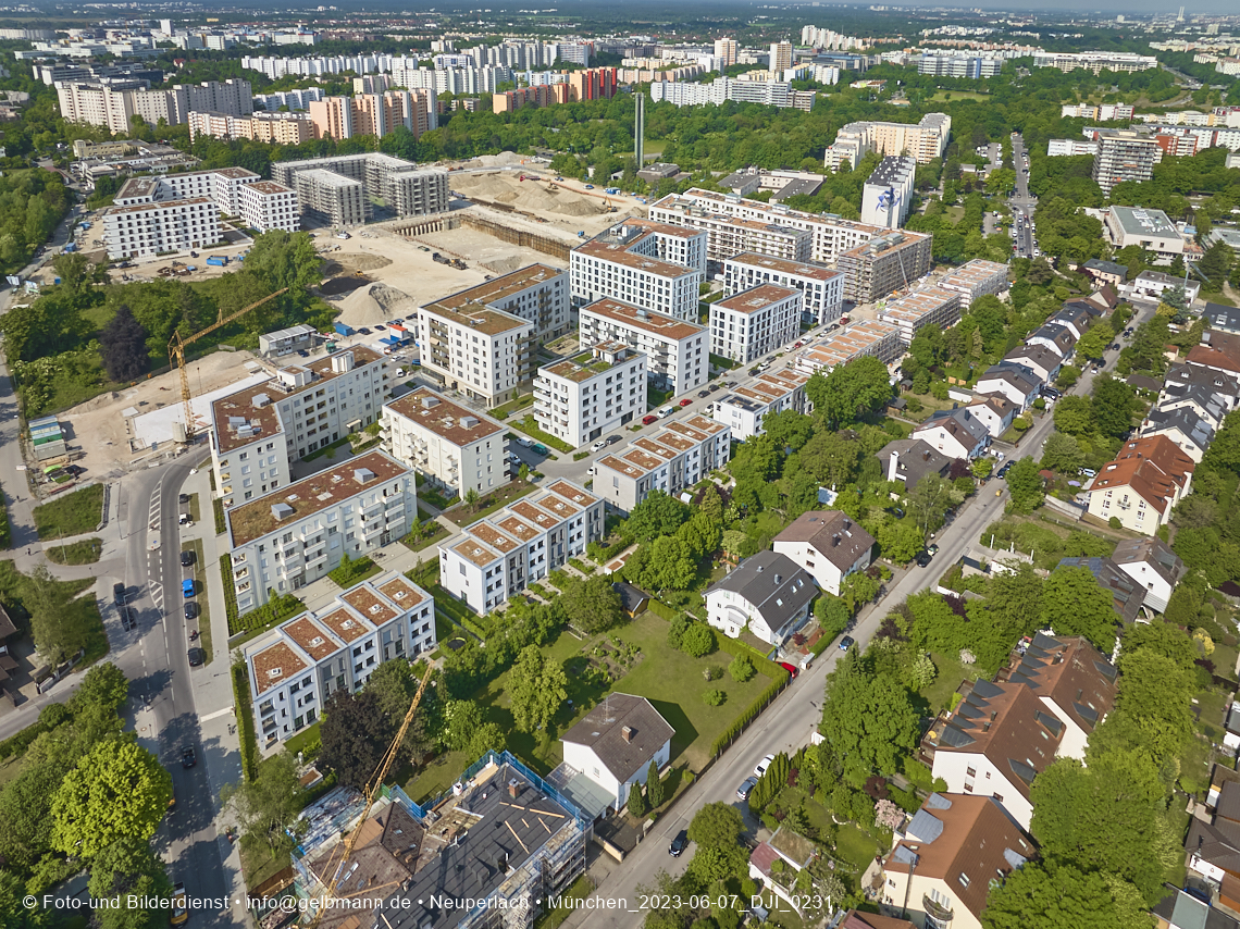 07.06.2023 - Aktuelle Luftbilder aus dem Alexisquartier und Pandion Verde in Neuperlach in München