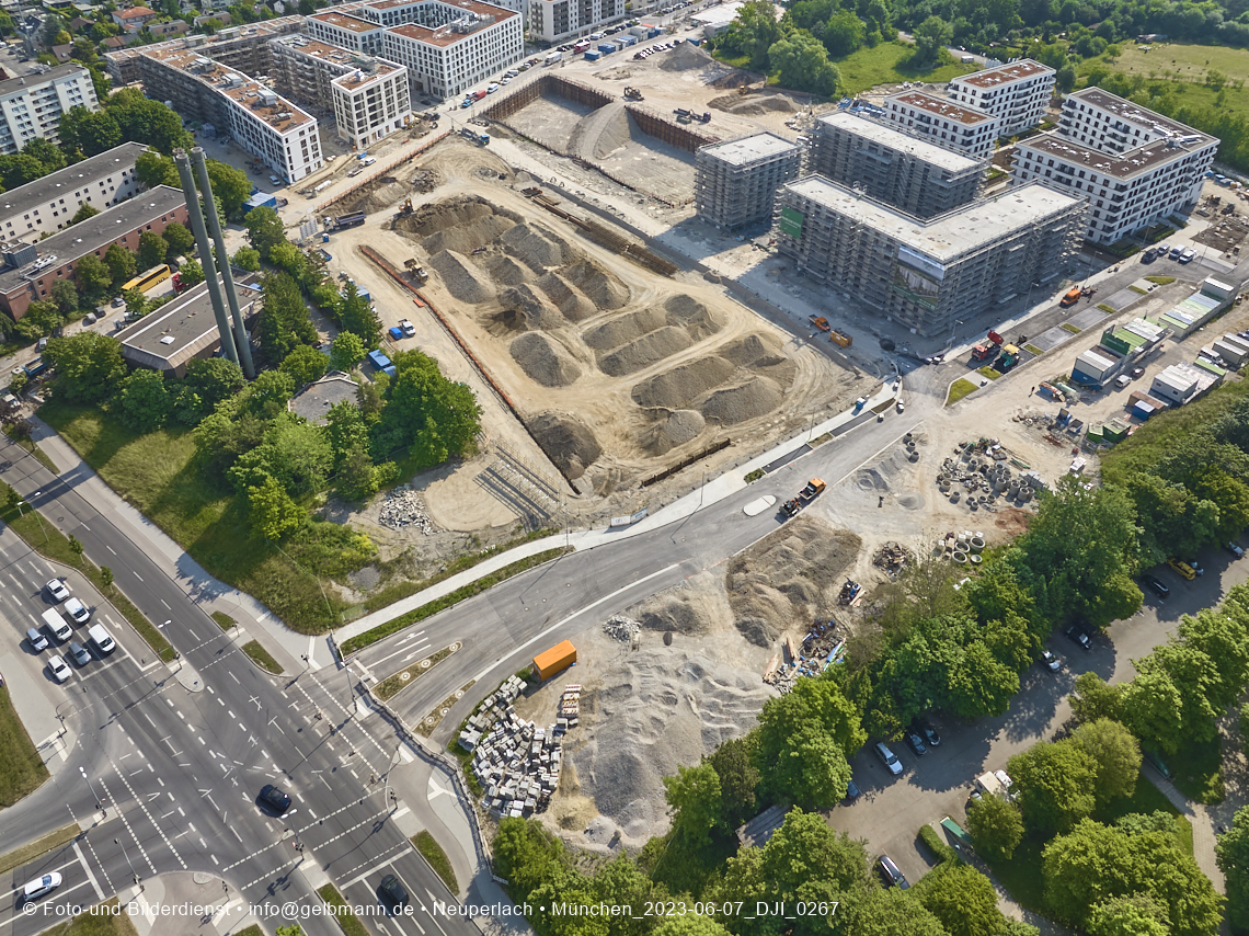 07.06.2023 - Aktuelle Luftbilder aus dem Alexisquartier und Pandion Verde in Neuperlach in München