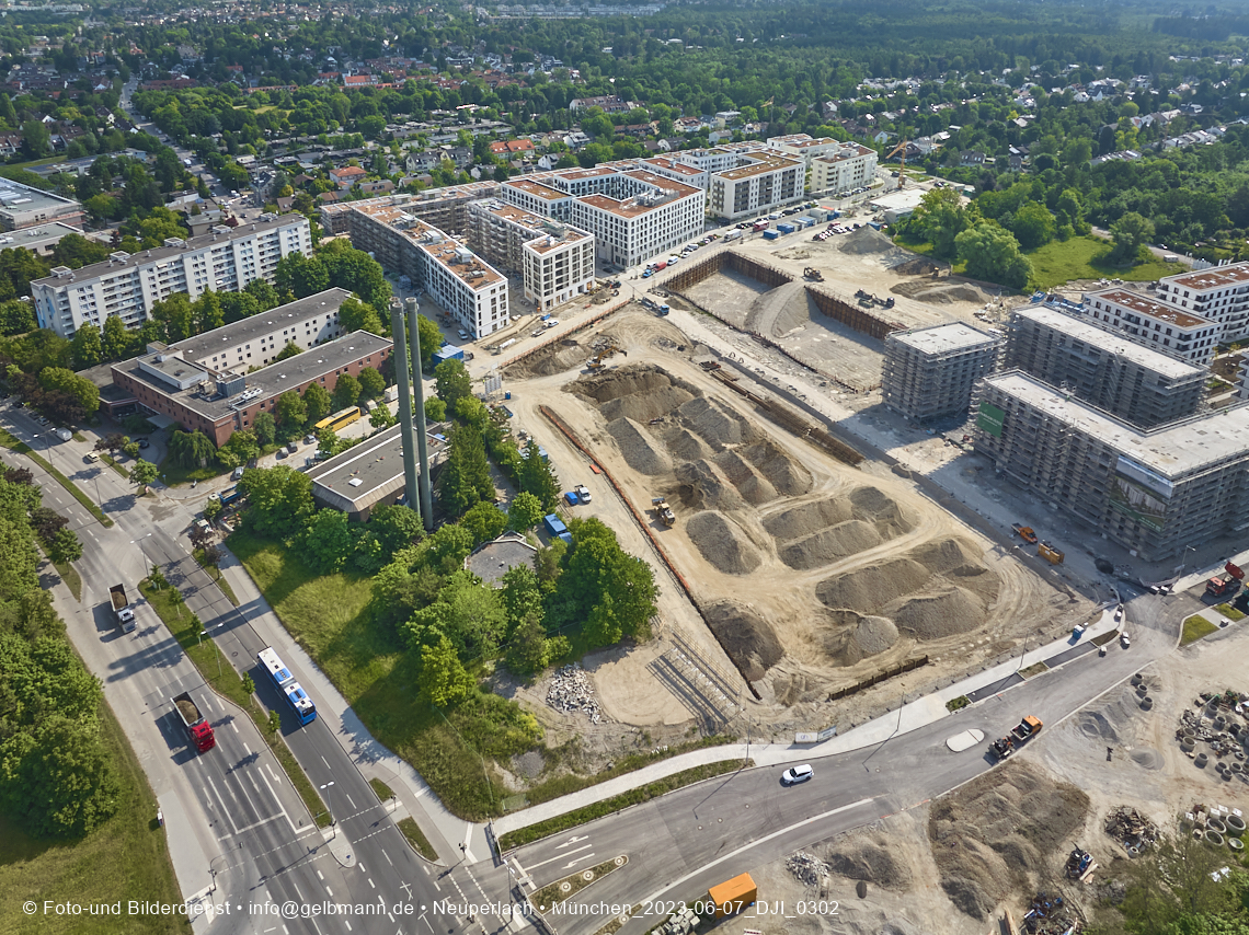 07.06.2023 - Aktuelle Luftbilder aus dem Alexisquartier und Pandion Verde in Neuperlach in München
