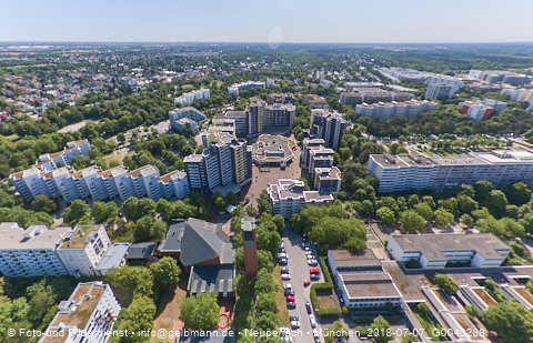 07.07.2023 - Marx-Zentrum, Studentenwohnheim, Wohnanlage Karl-Marx-Ring 52-62, KMR 53-57c Umgebung