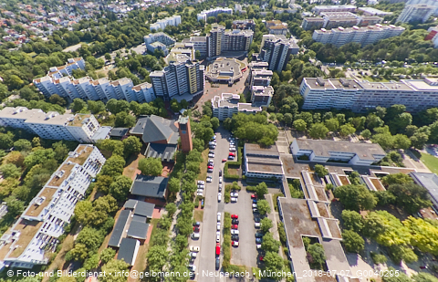 07.07.2023 - Marx-Zentrum, Studentenwohnheim, Wohnanlage Karl-Marx-Ring 52-62, KMR 53-57c Umgebung