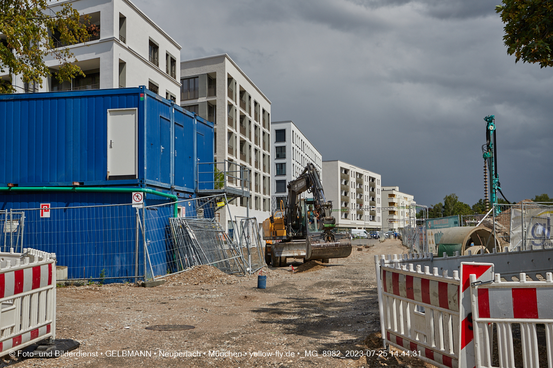 25.07.2023 - Zufahrtswege ins Alexisquartier in Neuperlach