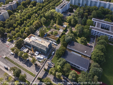 10.08.2023 - Marx-Zentrum, Studentenwohnheim, Wohnanlage Karl-Marx-Ring 52-62, KMR 53-57c Umgebung