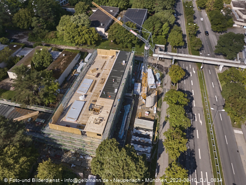 10.08.2023 - Marx-Zentrum, Studentenwohnheim, Wohnanlage Karl-Marx-Ring 52-62, KMR 53-57c Umgebung